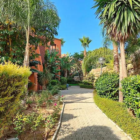 Atico De Lujo Con Vistas Al Mar Estepona