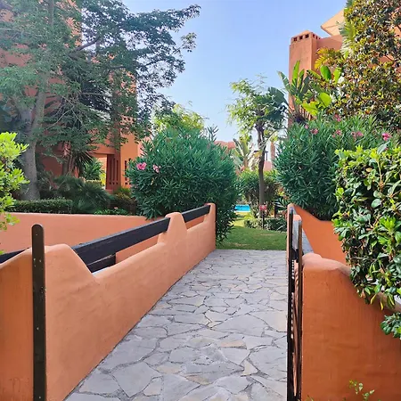 Atico De Lujo Con Vistas Al Mar Estepona