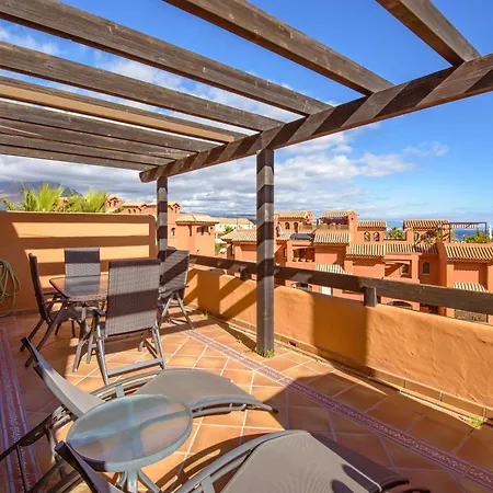 Appartamento ático De Lujo Con Vistas Al Mar Estepona