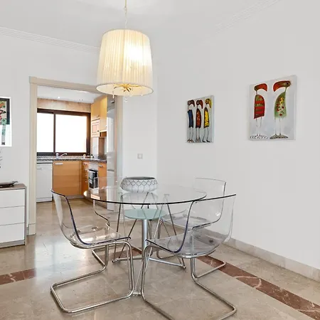 Apartamento ático De Lujo Con Vistas Al Mar Estepona